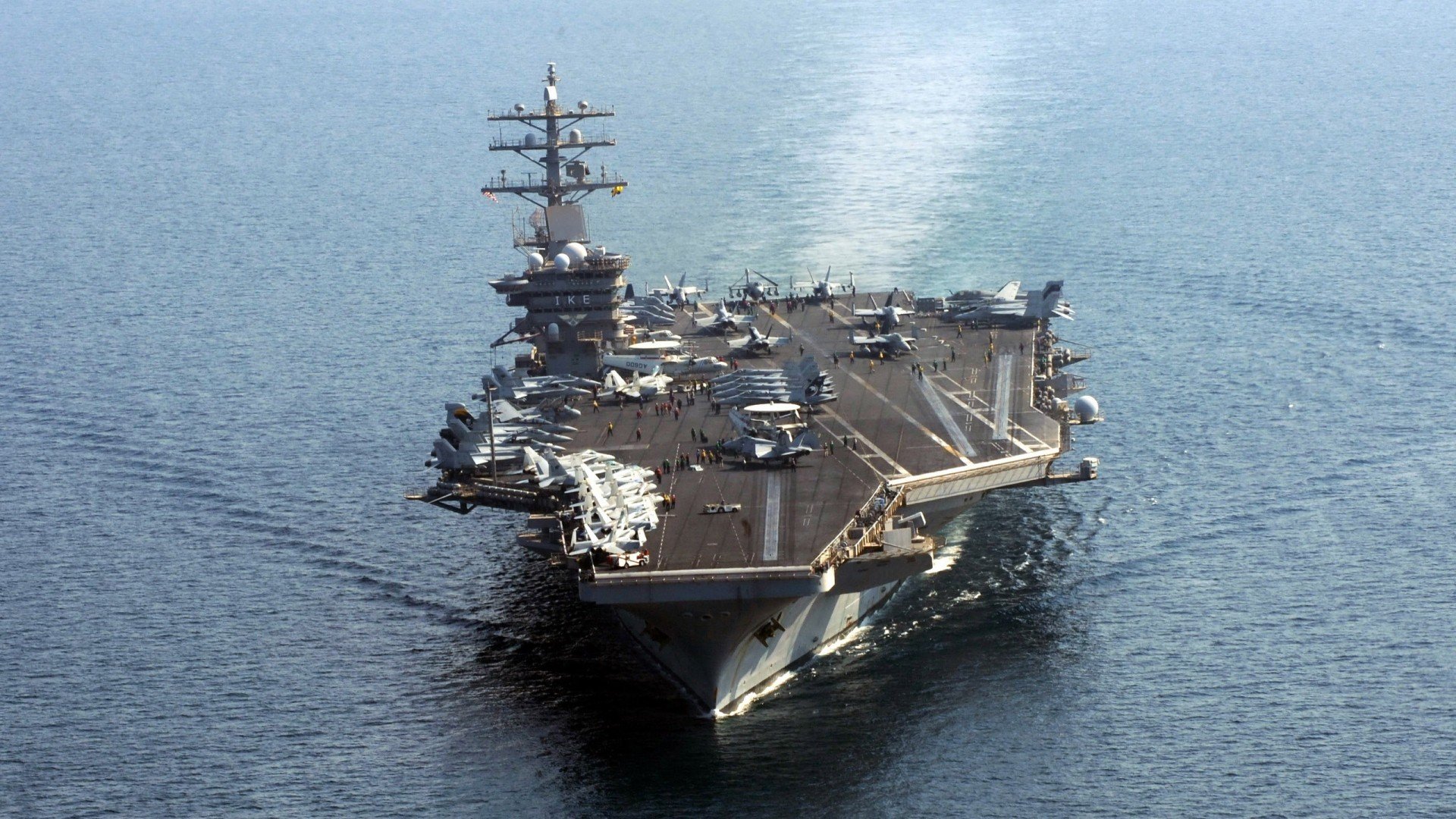 《CS_GO全明星对决，现场氛围火热！》，csgo全明星纪念品